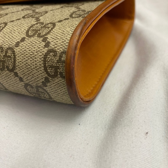 SOLD!! VINTAGE GUCCI CHERRY LINE SHOULDER BAG - Picture 12 of 15